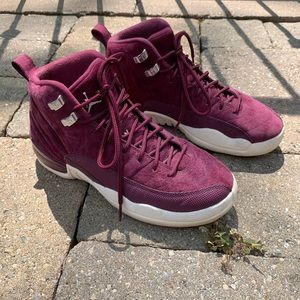 *RARE WOMEN'S SIZE* Jordan 12 women’s size 7.5